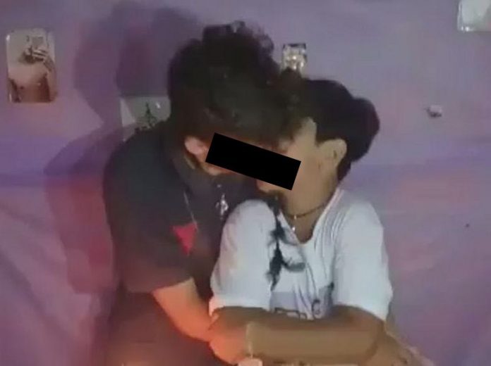 Pais de crianças que se beijaram em aniversário podem ser presos e responder a processo criminal
