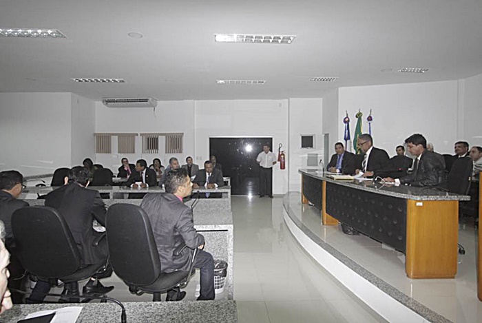 VEREADORES DE JUAZEIRO NÃO RECEBERÃO 13º SALÁRIO
