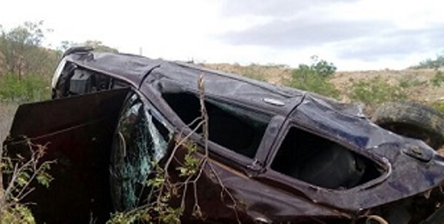 Três pessoas morrem em grave acidente na BR-116 no norte da Bahia