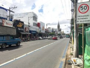 Quem invadir a pista exclusiva do ônibus pagará R$ 293,47
