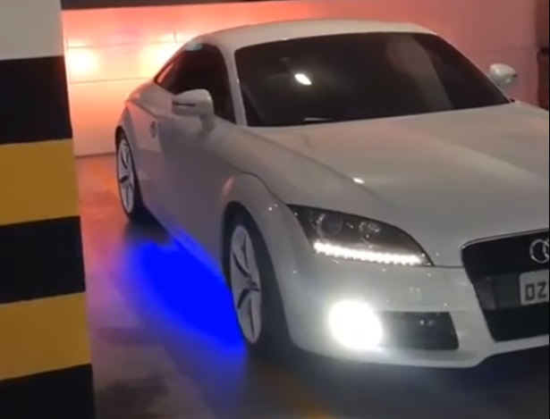 Após ter carro apreendido pela PM, Kannário paga mais de R$ 9 mil para liberar veículo e tira onda no instagram