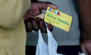 Governo cogita mudar nome do Bolsa Família para ‘Bolsa Dignidade’ e pagar adicional de R$ 20 por trabalho voluntário