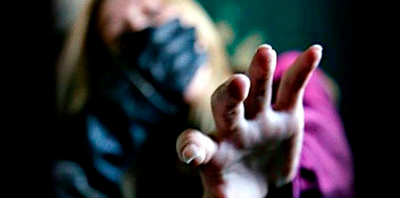  MENINA DE 10 ANOS DIZ QUE FOI ESTUPRADA POR UM HOMEM ENCAPUZADO EM ESCOLA, DURANTE O RECREIO