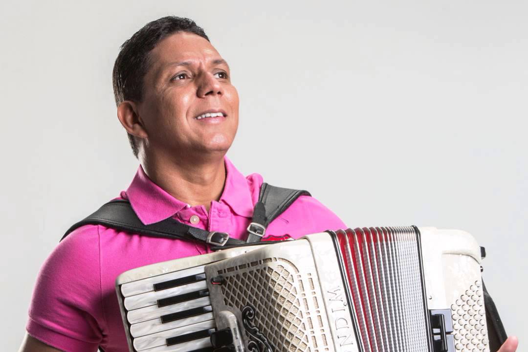 CANTOR TARGINO GONDIM É PRÉ-CANDIDATO À DEPUTADO FEDERAL