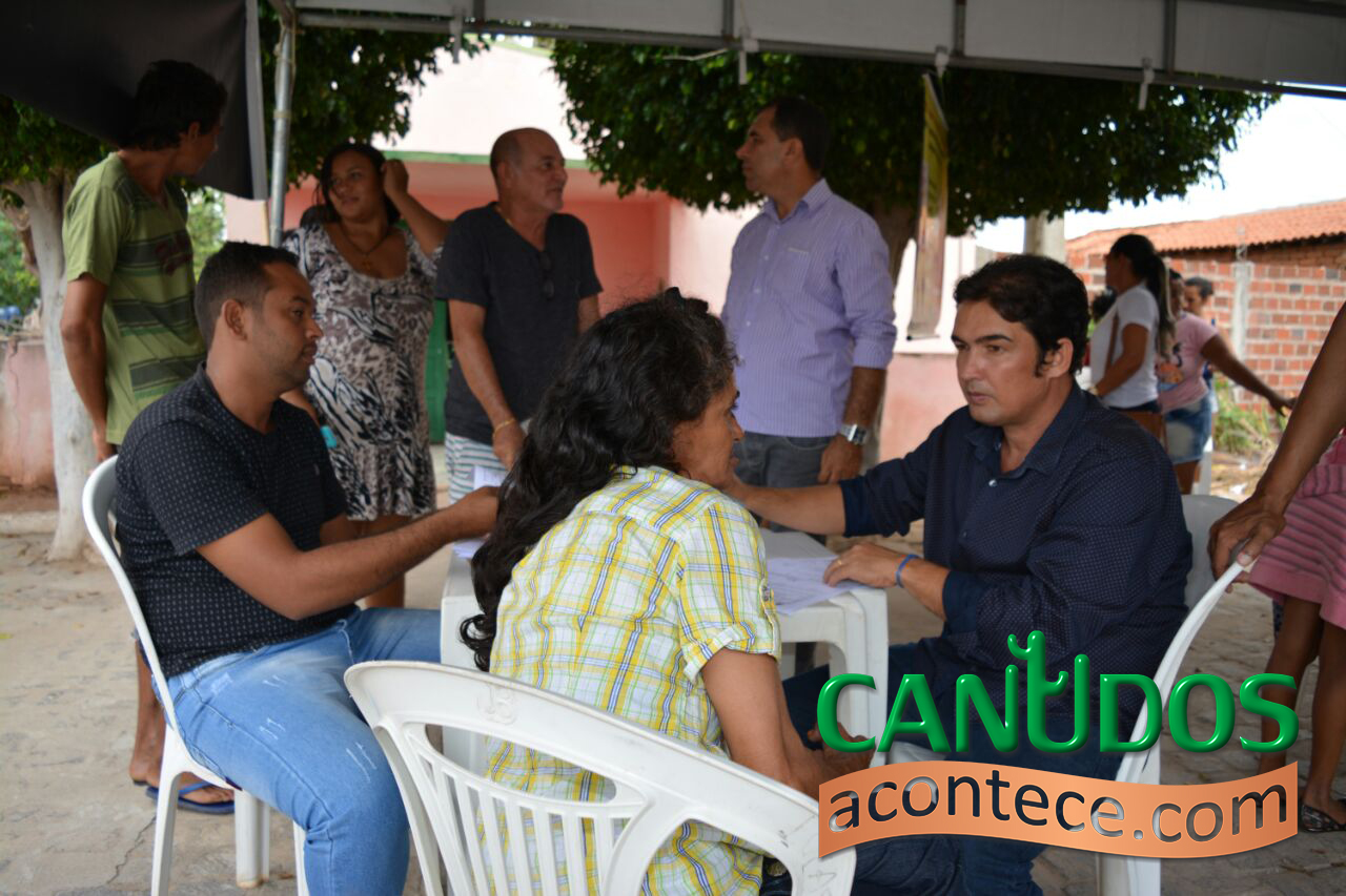 Comunidade do Bendegó, em Canudos, recebe ações e serviços da Prefeitura Itinerante