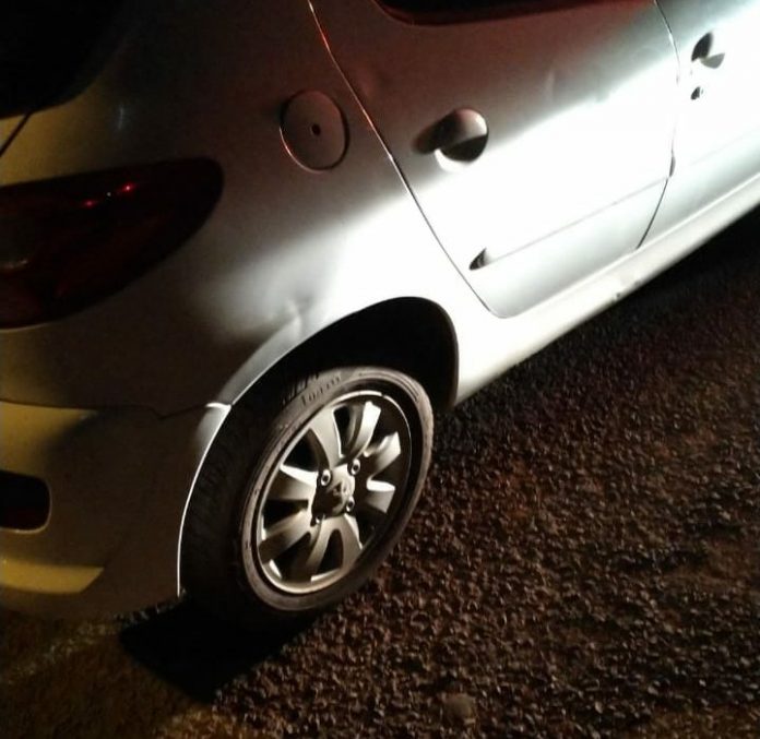 Carro tem gasolina furtada dentro da garagem de residência