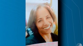 Mulher morre após bater cabeça em teto de ônibus coletivo