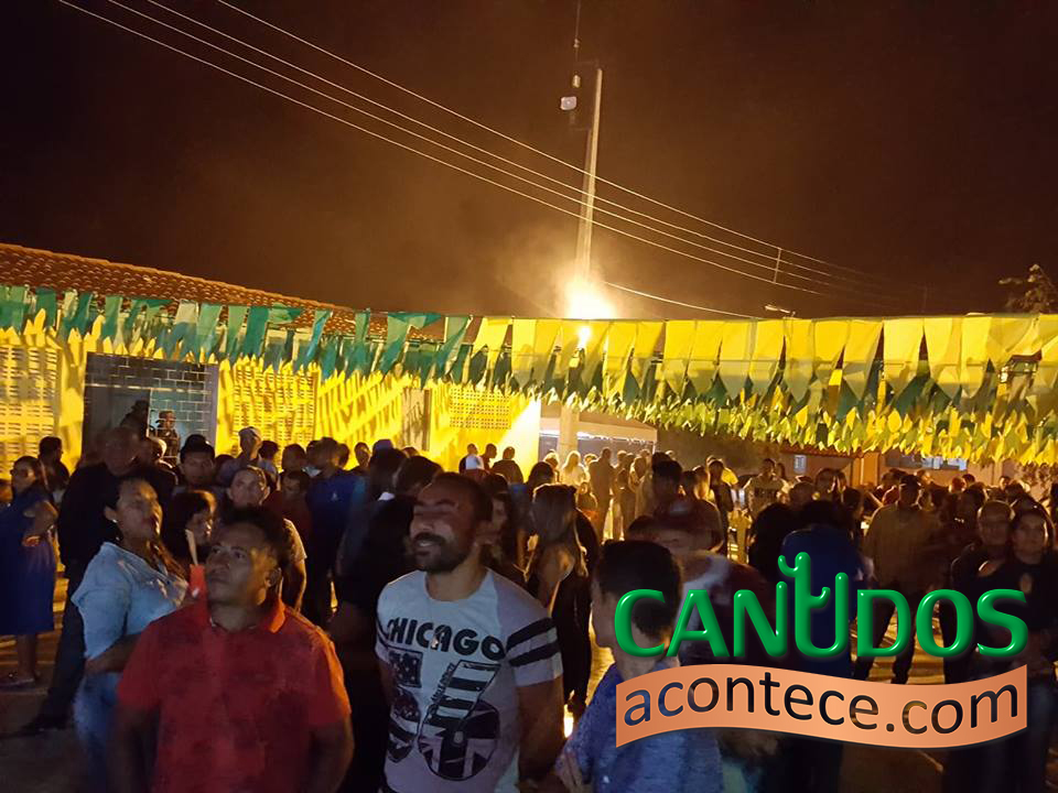 Povoado de Canudos recebe serviços da Prefeitura Itinerante e comemora Festa de São Pedro