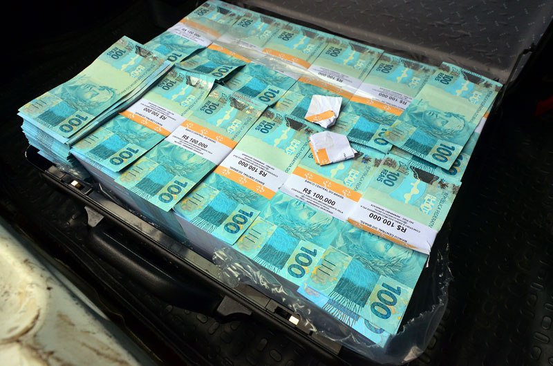 Apostador do interior da Bahia fatura quase um milhão e meio de reais na loteria