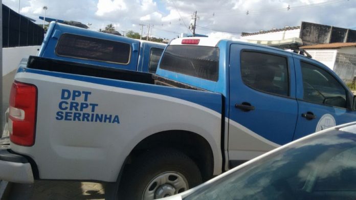 Homens encapuzados invadem residência e matam 4 em Serrinha