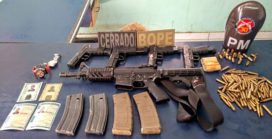 SUSPEITOS DE EXPLODIR BANCOS MORREM EM CONFRONTO COM A POLÍCIA NA BAHIA
