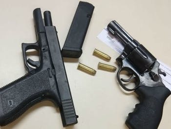Suspeito de participar de assassinato de mulher de PM em Feira de Santana morre em confronto com policiais