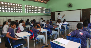 Mais de três mil professores são convocados pela rede estadual da Bahia