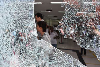  Homem é baleado após pegar arma de segurança de banco e atirar dentro de agência na Bahia
