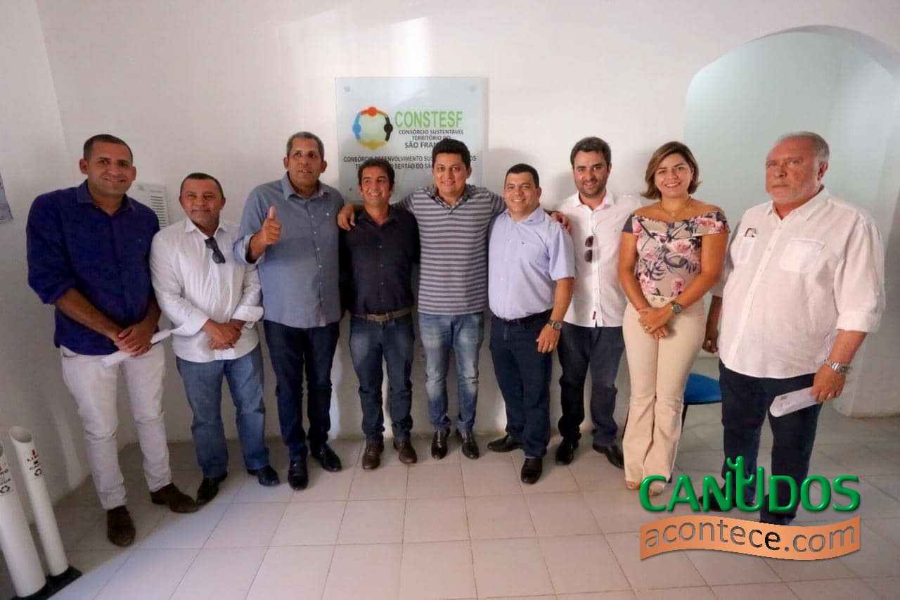 Prefeito de Canudos é reeleito Presidente do Constesf
