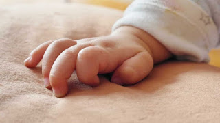  MULHER É CONDENADA A PRISÃO POR OBRIGAR A FILHA A COMER FEZES