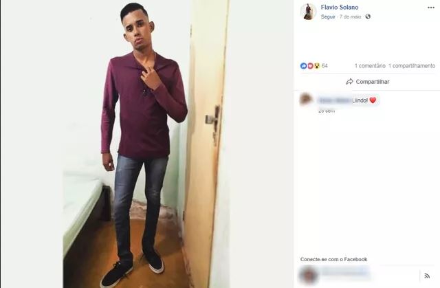 Trompetista de 21 anos vítima de acidente entre ônibus de fanfarra e carreta é enterrado na Bahia
