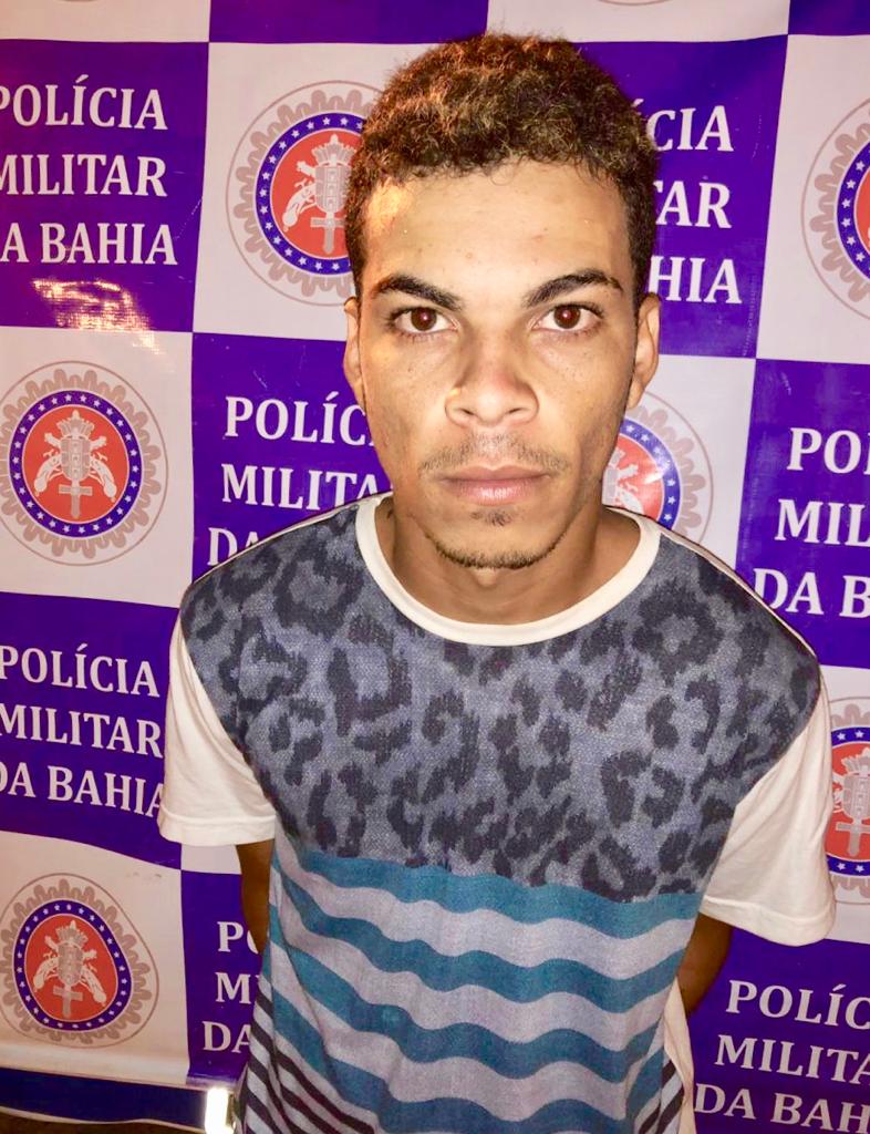 PM prende dupla e apreende drogas e arma de fogo no BTN 2, em Paulo Afonso 