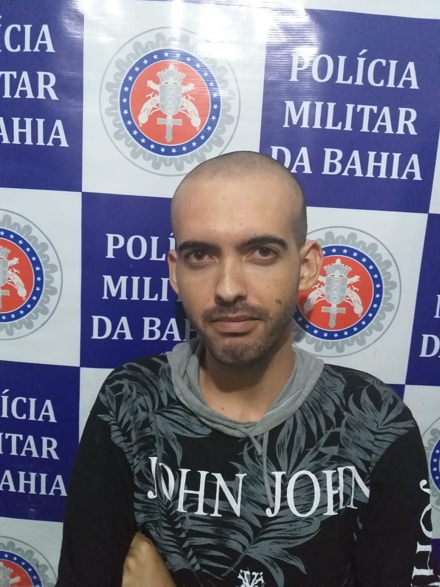 Coronel João Sá- BA: Homem é preso após ameaçar pelo Facebook que atacaria escola