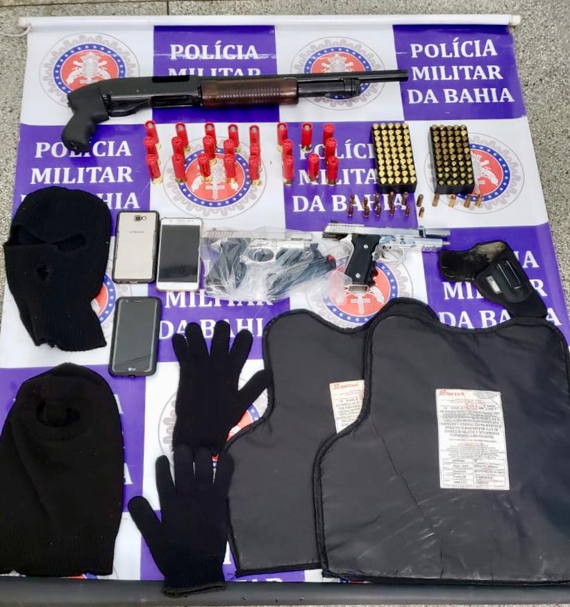 Operação prende três policiais suspeitos de contratar pistoleiros para matar dois PMs de Paulo Afonso