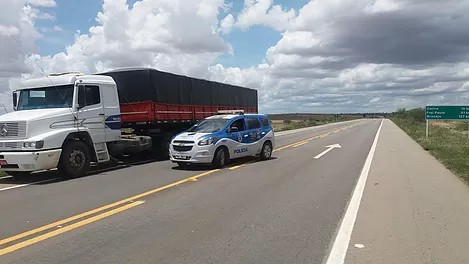 Polícia Civil recupera caminhão roubado em Jeremoabo-BA