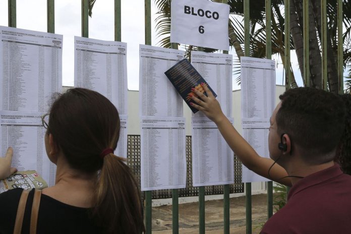 Mais de 2,1 milhões de estudantes pediram isenção no Enem