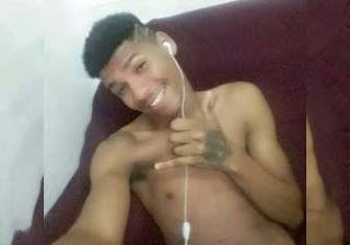 Homem é morto a facadas na Praça da Matriz, em Valente
