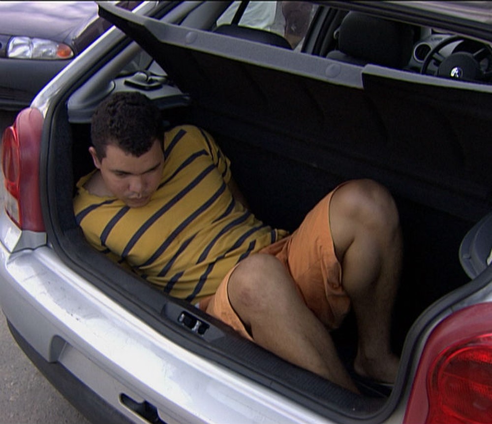 Quase 12 anos após crime, homem que matou namorada e foi flagrado com corpo em carro é preso na Bahia