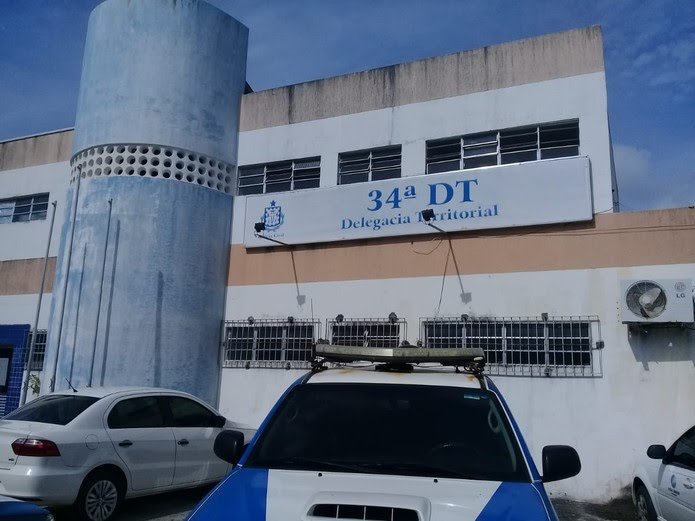 Tia, dois sobrinhos e outras três pessoas são mortas a tiros em chacina no município de Lauro de Freitas, na BA