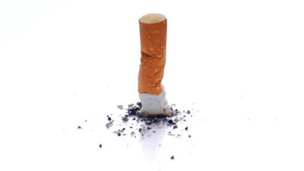 Governo processa fabricantes de cigarros.