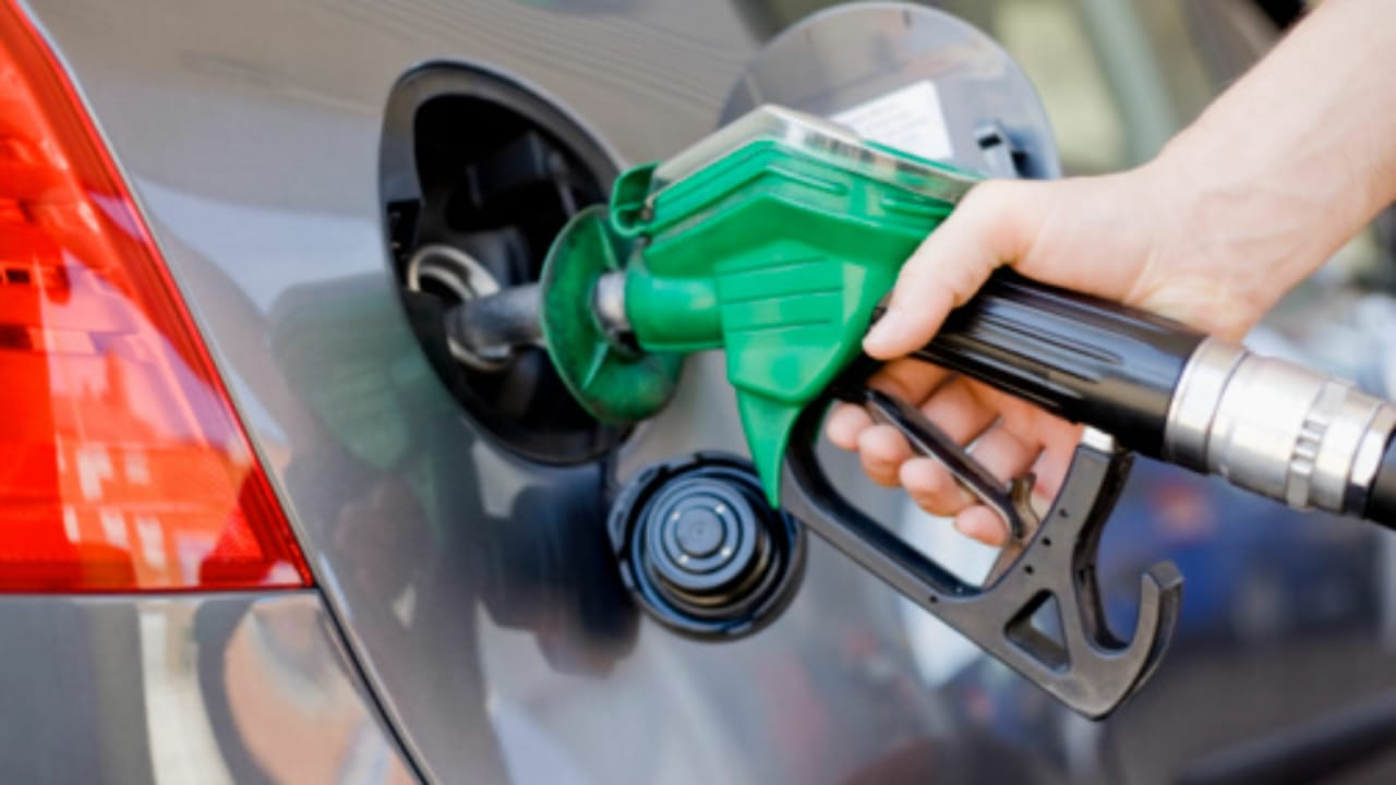Petrobras: gasolina vai ficar, em média, R$ 0,0907/litro mais barata neste sábado (25)