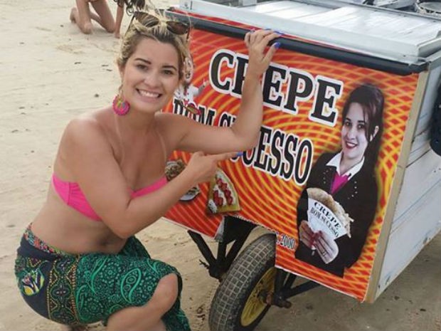 De férias no nordeste, curitibana vê a própria foto em carrinho de crepe