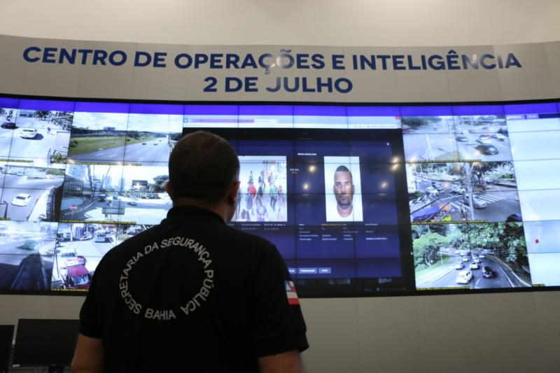Reconhecimento facial localiza 40 suspeitos e auxilia prisões na Bahia