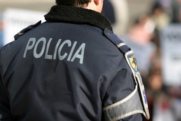Dupla suspeita de matar criança e adolescente em tiroteio na Bahia morre após confronto com PMs