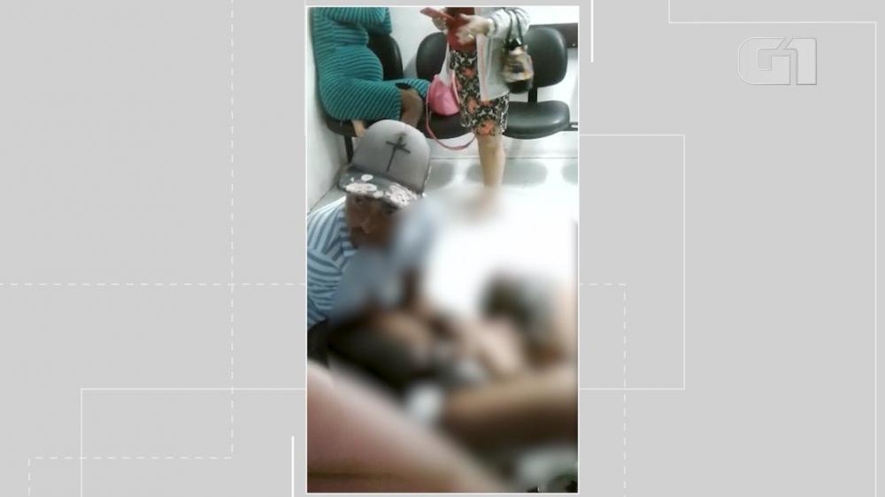 Bebê nasce morto em recepção e casal acusa hospital de negligência na Bahia; Secretaria diz que feto estava morto há 3 dias
