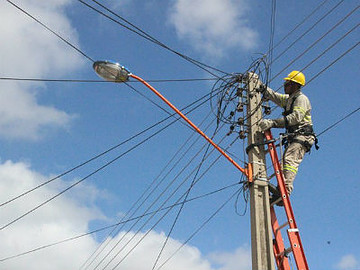 Lei baiana que proibia taxa de religação de energia elétrica é invalidada pelo STF