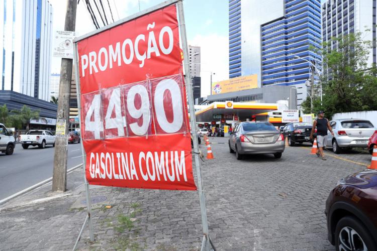 Preços da gasolina voltam a sofrer aumento na Bahia