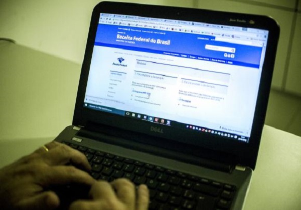 Sem dinheiro, Receita pode desligar emissão de CPF e restituição do IR