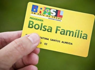 GOVERNO AVALIA MUDAR O BOLSA FAMÍLIA PARA CONSTRUIR UMA 'MARCA SOCIAL'