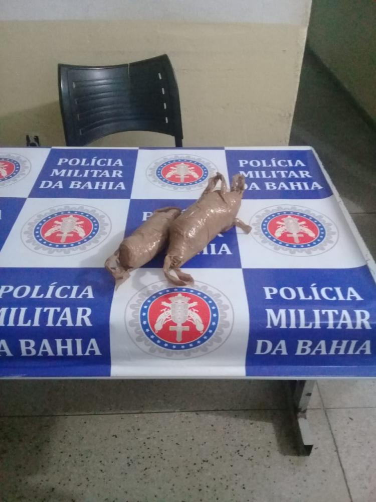 PM apreende pacote arremessado para dentro de presídio de Paulo Afonso