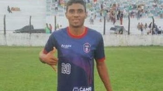 Jogador de Campo Formoso morre em partida do campeonato intermunicipal