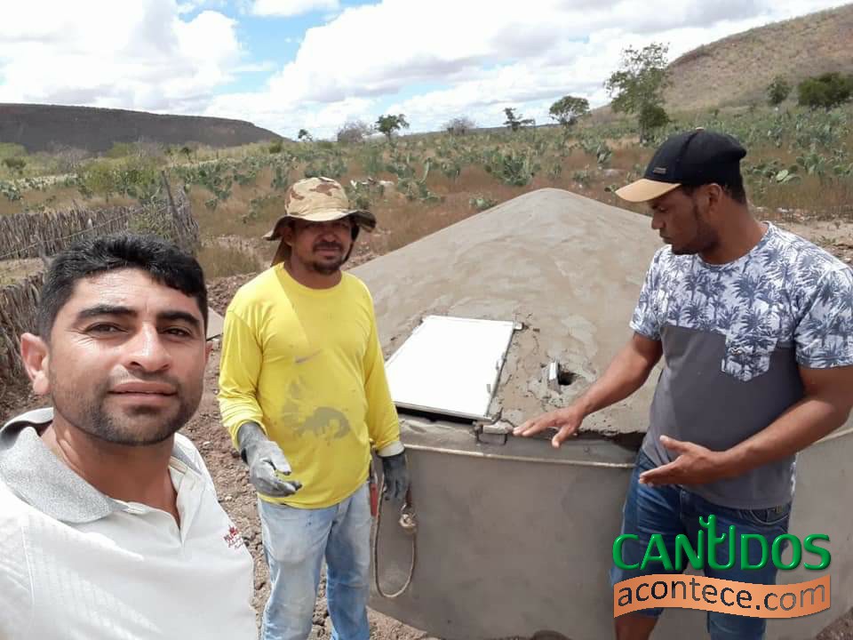 Mais famílias de comunidades rurais são beneficiadas com cisternas gratuitas em Canudos