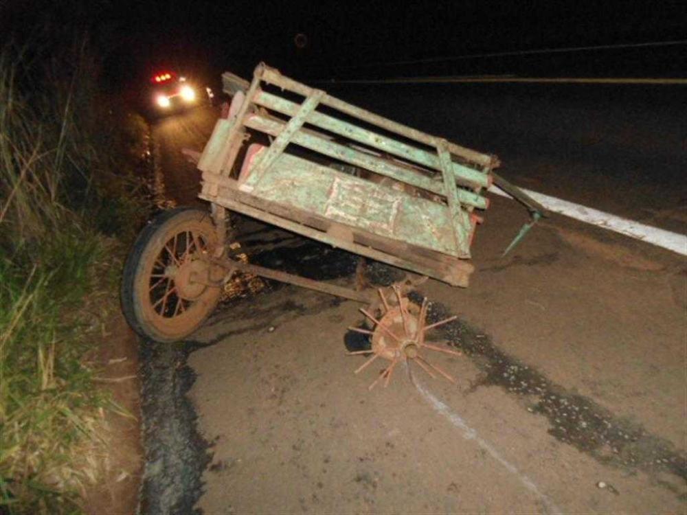 Paulo Afonso: Motociclista morre após colidir com carroça na BA-210