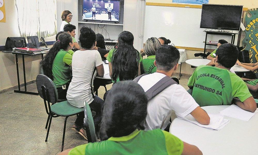 Corte de salário: governadores, prefeitos e chefes dos Poderes vão decidir quem será afetado