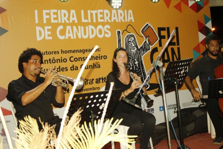 Feira Literária de Canudos prossegue até domingo