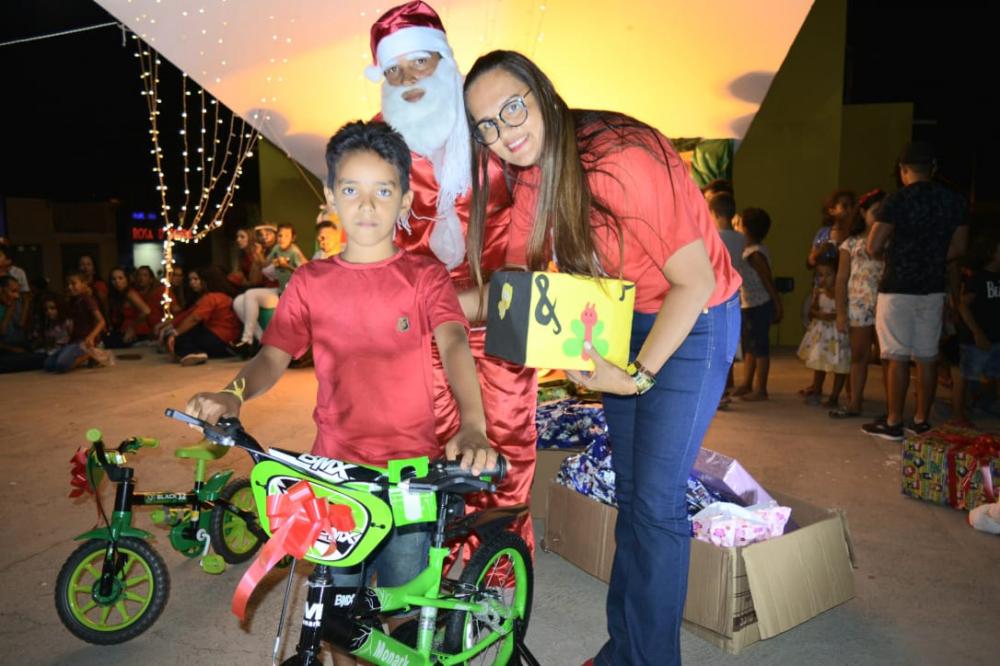 Prefeitura de Canudos realiza Natal Social das crianças