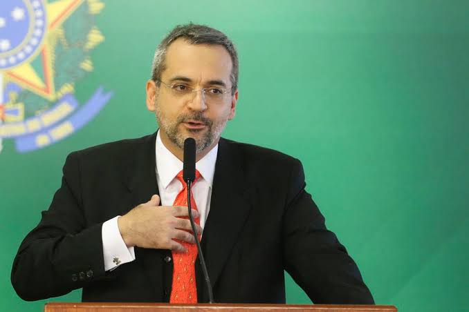 Enem 2019 foi o “melhor de todos os tempos”, diz ministro