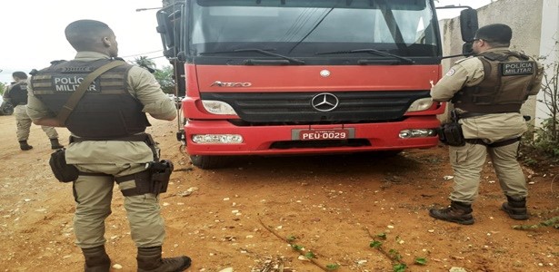 Veículo roubado em Uauá é recuperado pela Polícia Militar na cidade vizinha