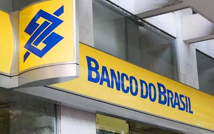 Banco do Brasil abre concurso em março para nível médio! Salário de R$ 4.036,56
