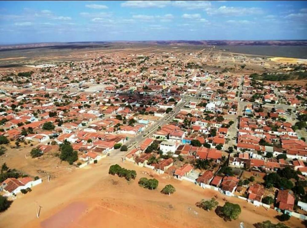 Canudos: 35 anos de emancipação política